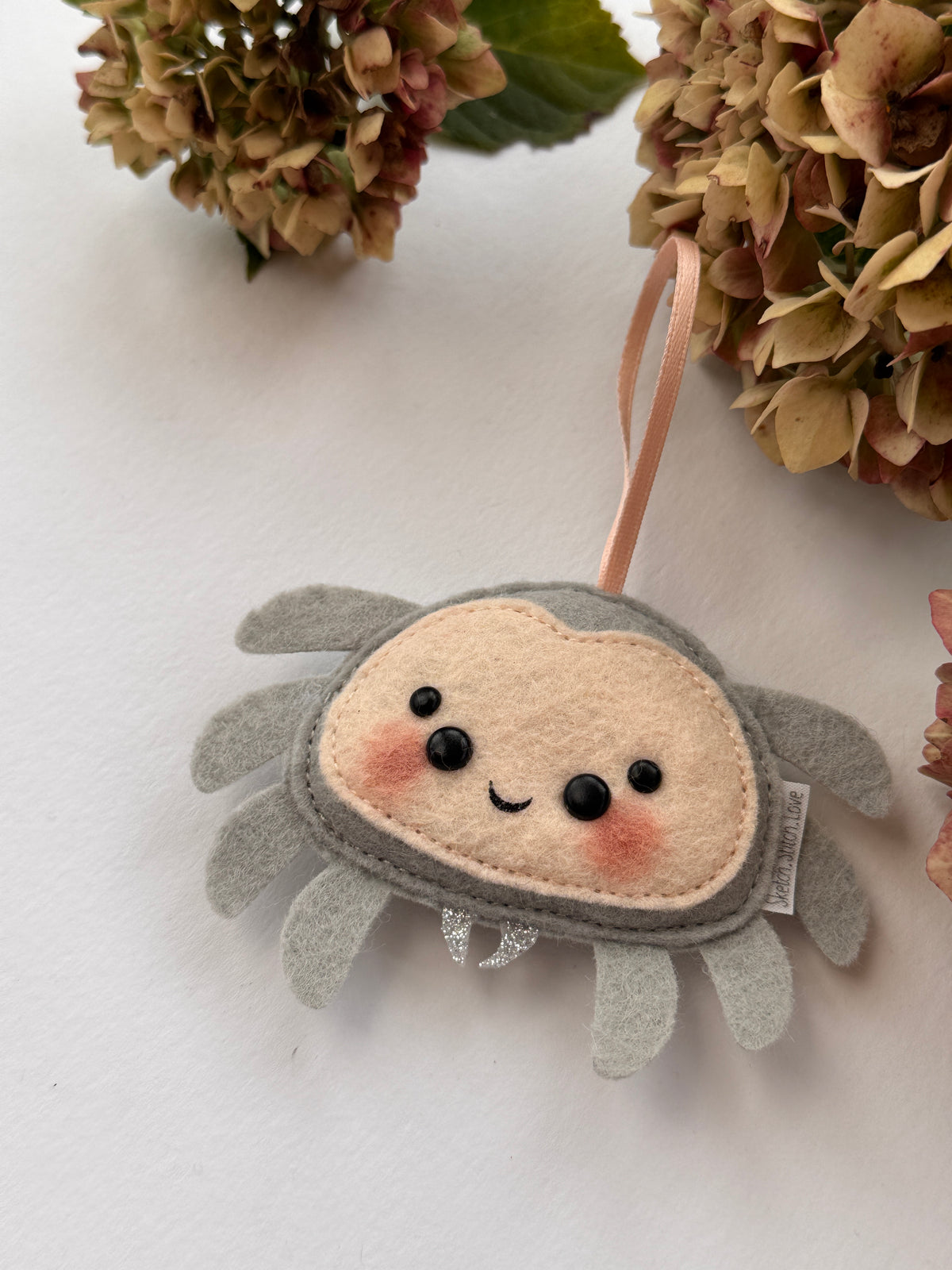 Baby Spider (Pale Grey)