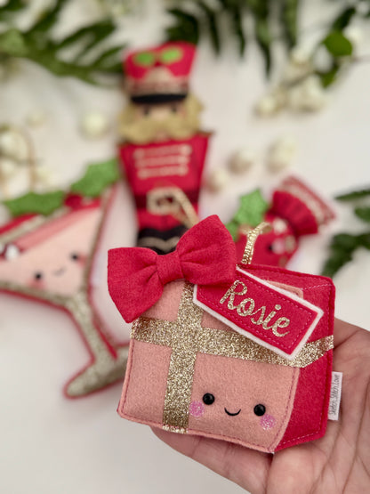 Present (Soft Red)
