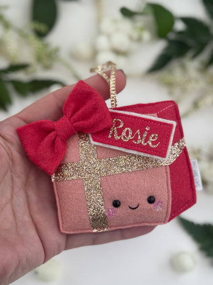 Present (Soft Red)